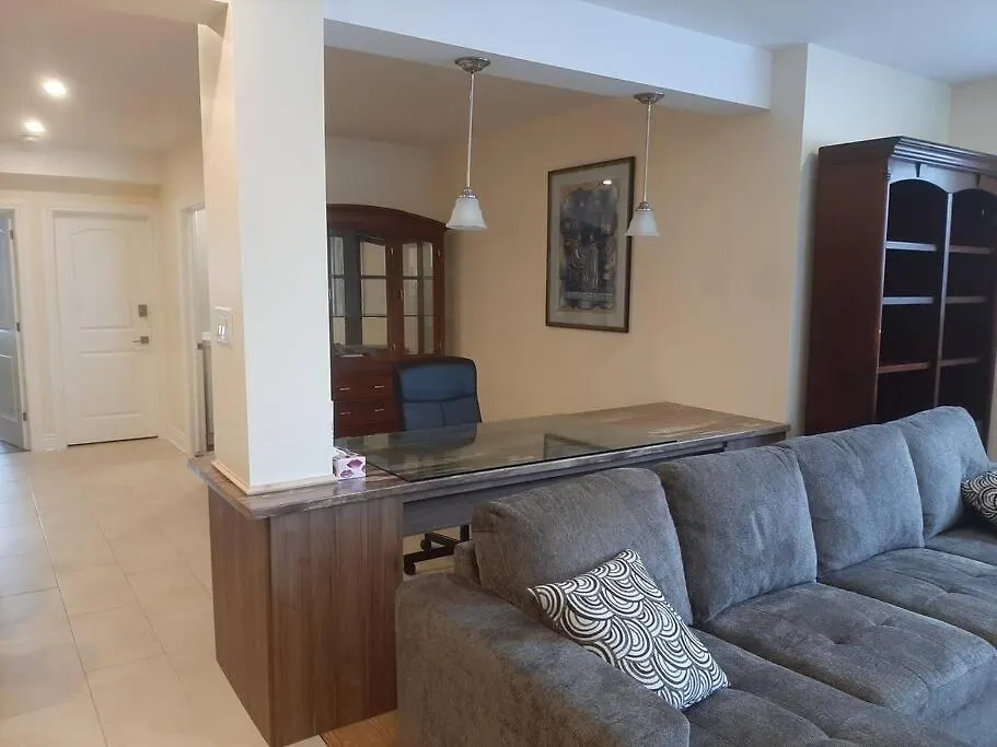 Queen Guest Apartment Ottawa Canada